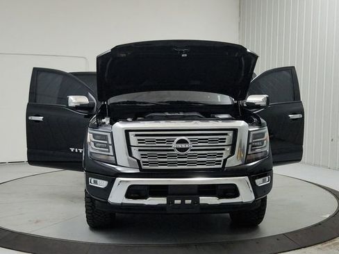 Used 2023 Nissan Titan Platinum Reserve w/ Moonroof Package AWD/4WD image 10