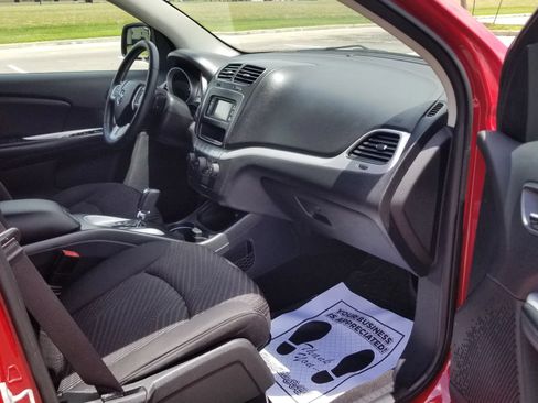 Used 2016 Dodge Journey SXT w/ Premium Group FWD image 19