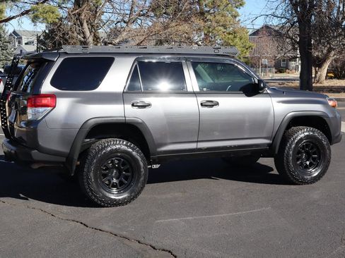 Used 2013 Toyota 4Runner 4WD image 4
