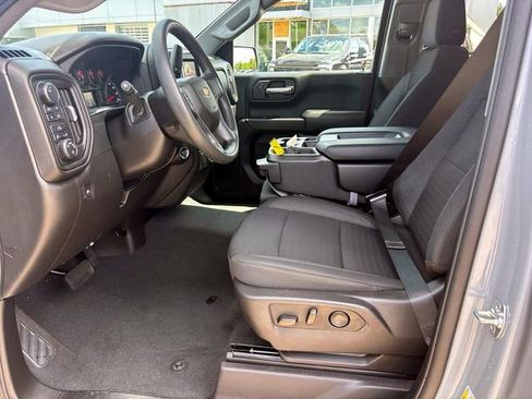 Used 2025 Chevrolet Silverado 1500 Custom w/ LPO, Dark Essentials Package AWD/4WD image 10