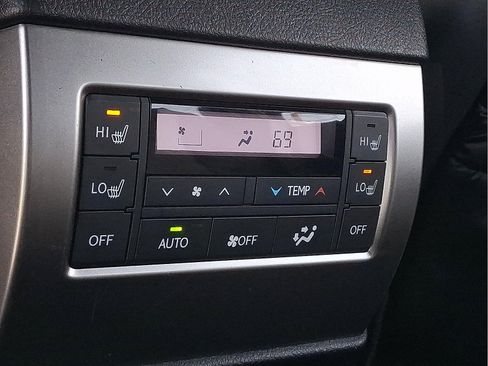 Certified 2023 Lexus GX 460 Premium w/ Accessory Package AWD/4WD image 9