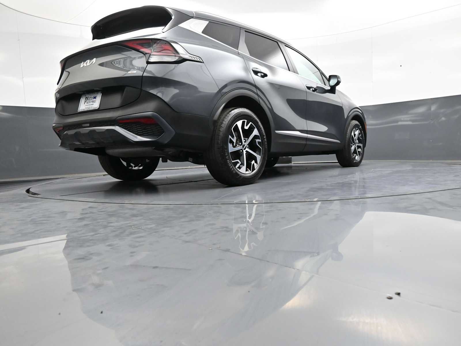 Certified 2023 Kia Sportage EX AWD/4WD image 29