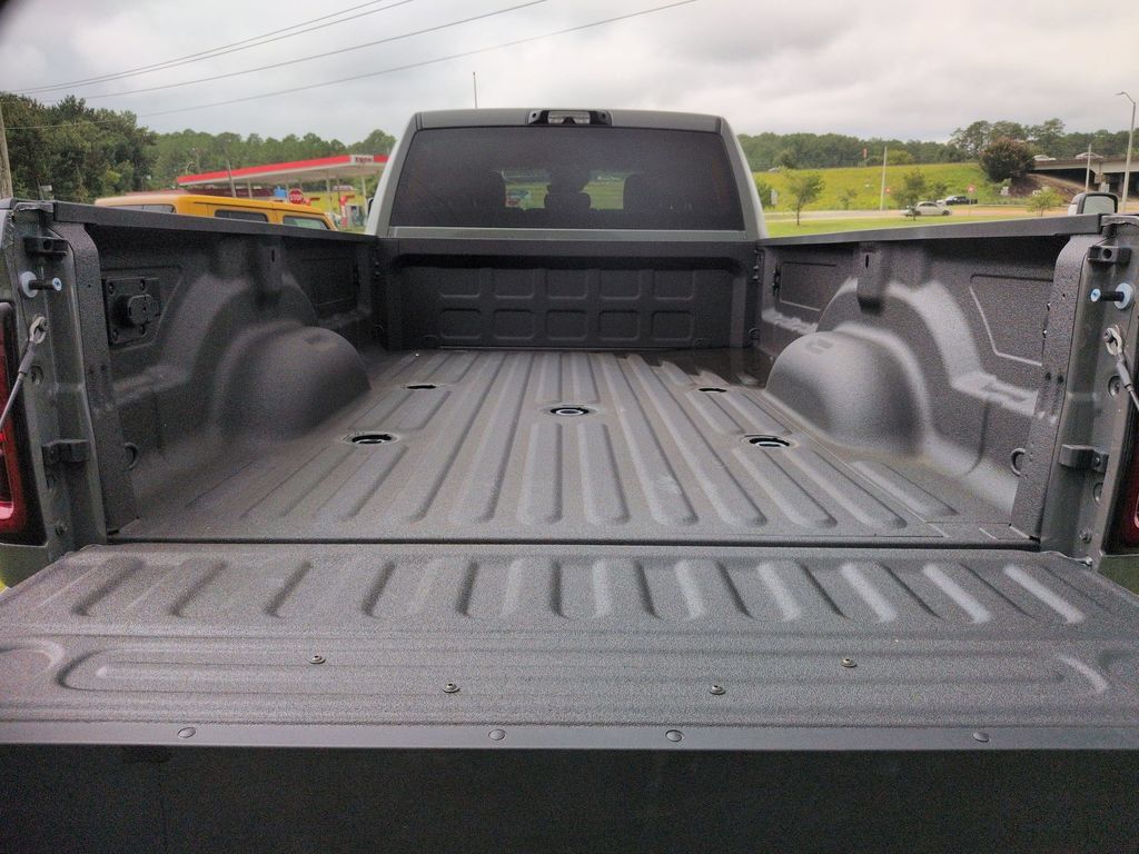 New 2026 RAM 3500 Big Horn AWD/4WD image 30