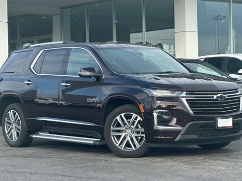 Used 2022 Chevrolet Traverse High Country w/ LPO, Floor Liner Package image 2