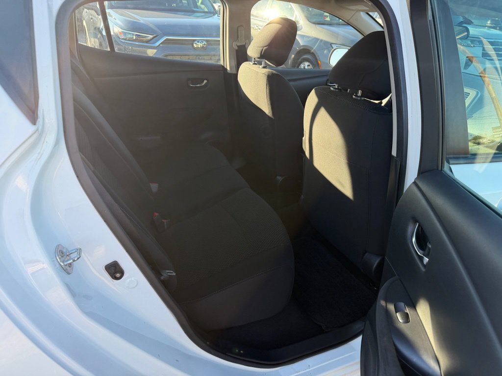Used 2015 Nissan Leaf S w/ Charge Package FWD image 16
