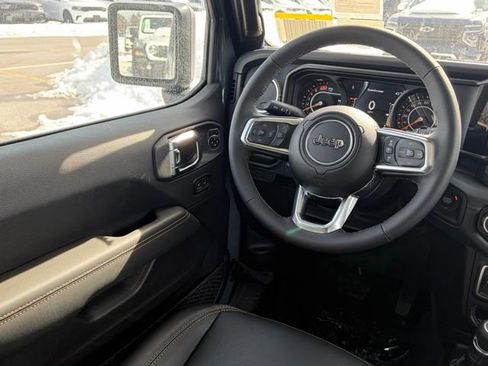 New 2026 Jeep Wrangler Sahara image 32