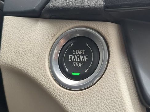 Used 2023 Cadillac CT4 Luxury w/ Sun And Sound Package RWD image 33