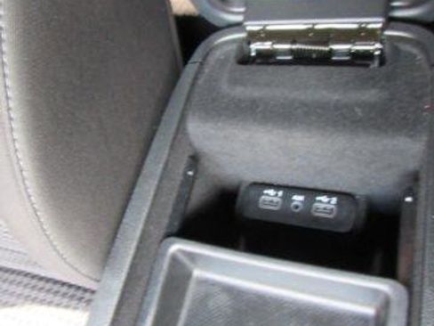 Used 2023 Dodge Charger SXT RWD image 43
