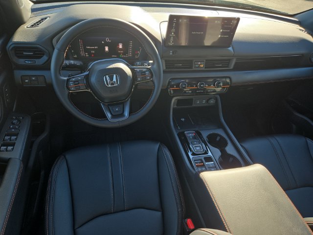 Used 2026 Honda Pilot TrailSport image 12