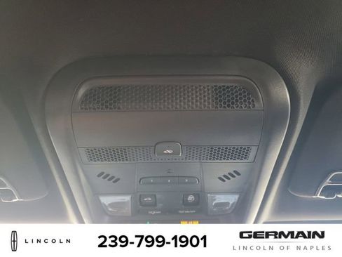 Used 2025 Cadillac XT5 Premium Luxury image 35