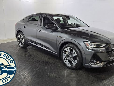 Used 2021 Audi e-tron Premium image 1