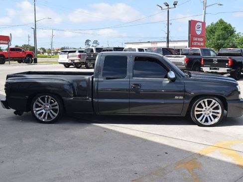Used 2003 Chevrolet Silverado 1500 LS image 3