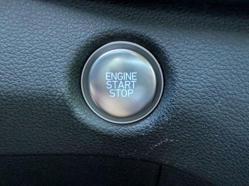 Used 2022 Hyundai Santa Fe SEL image 33