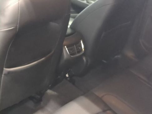 Used 2017 Chevrolet Malibu LT w/ Leather Package FWD image 22