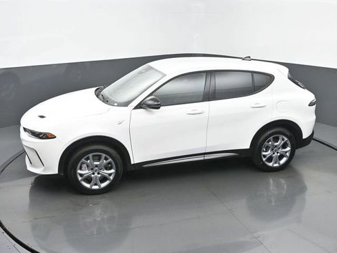 New 2025 Dodge Hornet R/T image 39