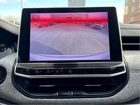 Used 2022 Jeep Compass Latitude w/ Convenience Group image 20