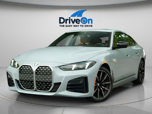 Used 2025 BMW 430i xDrive image 3