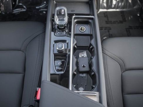 New 2026 Volvo XC60 B5 Plus w/ Protection Package Premier image 26