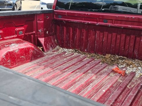 Used 2019 Chevrolet Silverado 1500 LT w/ Texas Edition RWD image 4