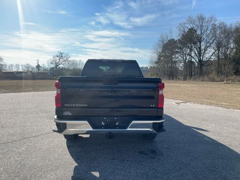 Used 2023 Chevrolet Silverado 1500 LT w/ Protection Package image 7