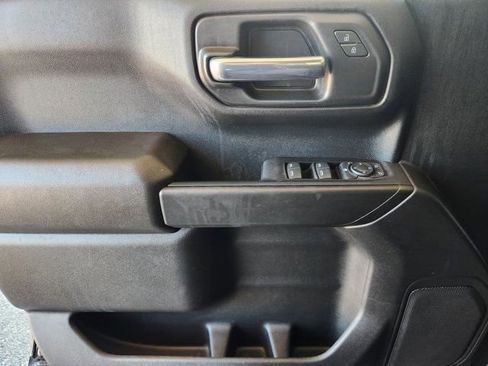 Used 2024 Chevrolet Silverado 1500 Custom image 25
