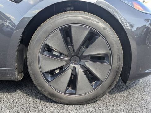 Used 2024 Tesla Model 3 Standard Range image 11