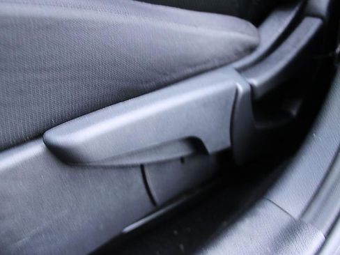 Used 2021 Nissan Sentra S image 9