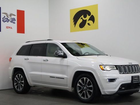 Used 2018 Jeep Grand Cherokee Overland image 1