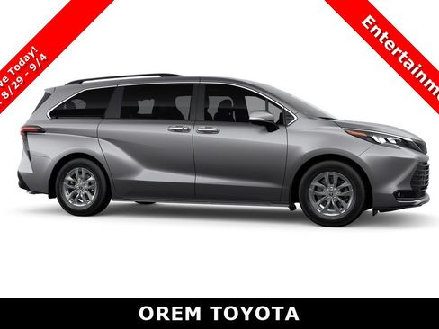 New 2026 Toyota Sienna XLE FWD image 13