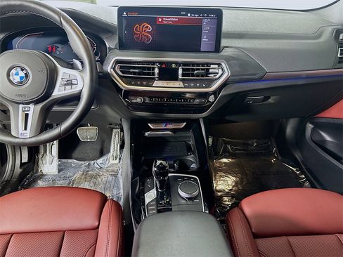 Used 2024 BMW X3 M40i w/ Premium Package image 18