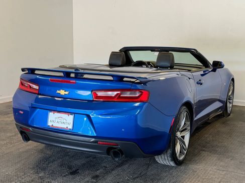 Used 2017 Chevrolet Camaro LT RWD image 6