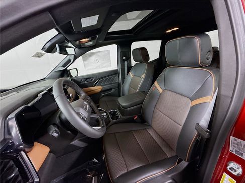 New 2026 GMC Canyon AT4 w/ Technology Plus Package image 16