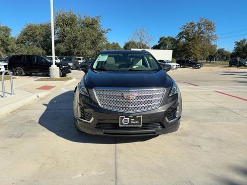 Used 2019 Cadillac XT5 Luxury w/ LPO, Radiant Package image 8