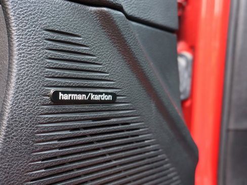 Used 2022 Dodge Challenger SRT Hellcat Redeye image 10