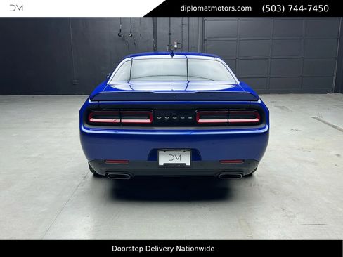 Used 2018 Dodge Challenger R/T Plus image 6