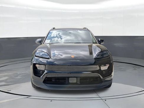 New 2026 Porsche Macan Electric RWD image 6
