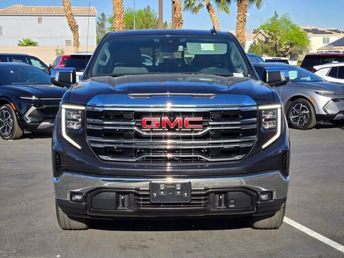 Used 2023 GMC Sierra 1500 SLT image 8