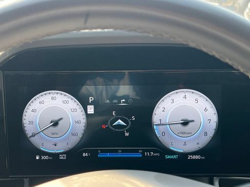 Used 2025 Hyundai Elantra SEL FWD image 30