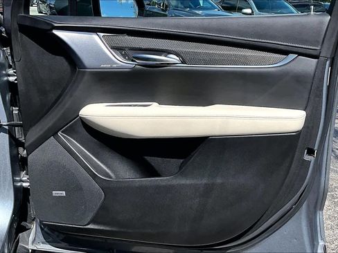 Used 2021 Cadillac XT5 Sportv AWD/4WD image 27