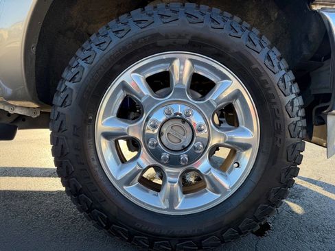 Used 2011 Ford F350 Lariat w/ Chrome Pkg image 27