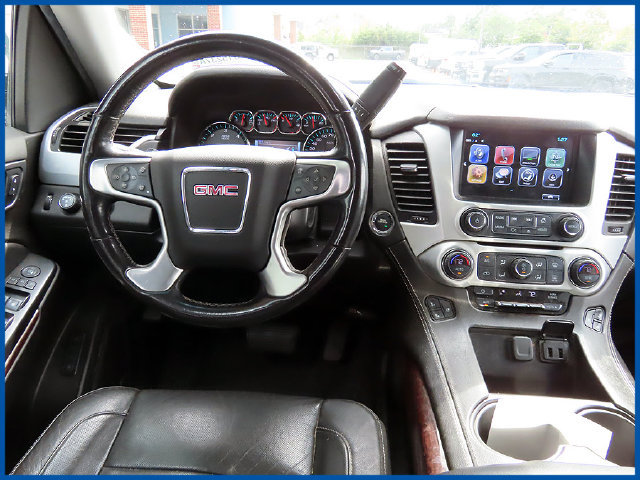 Used 2020 GMC Yukon XL SLT AWD/4WD image 12