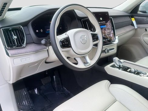 New 2026 Volvo XC90 T8 Ultra w/ Protection Package Premier AWD/4WD image 9