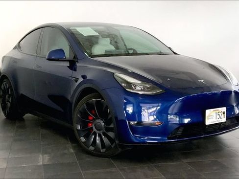 Used 2022 Tesla Model Y Performance AWD/4WD image 2