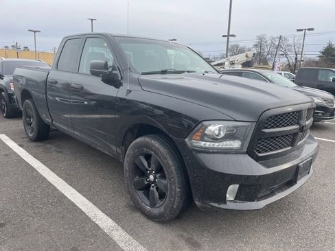 Used 2014 RAM 1500 Express w/ Black Ram 1500 Express Group image 4