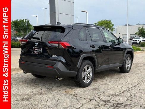 Used 2023 Toyota RAV4 XLE w/ Convenience Package AWD/4WD image 3