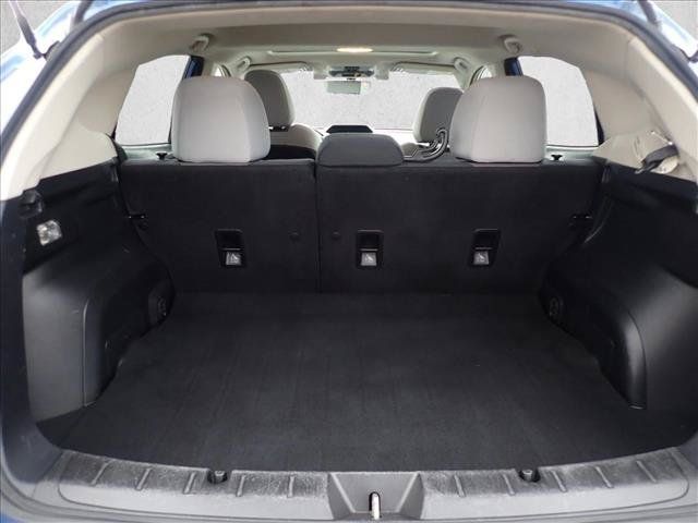 Used 2019 Subaru Crosstrek 2.0i Premium AWD/4WD image 8