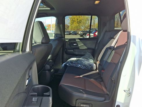 New 2026 Honda Ridgeline Black Edition image 5