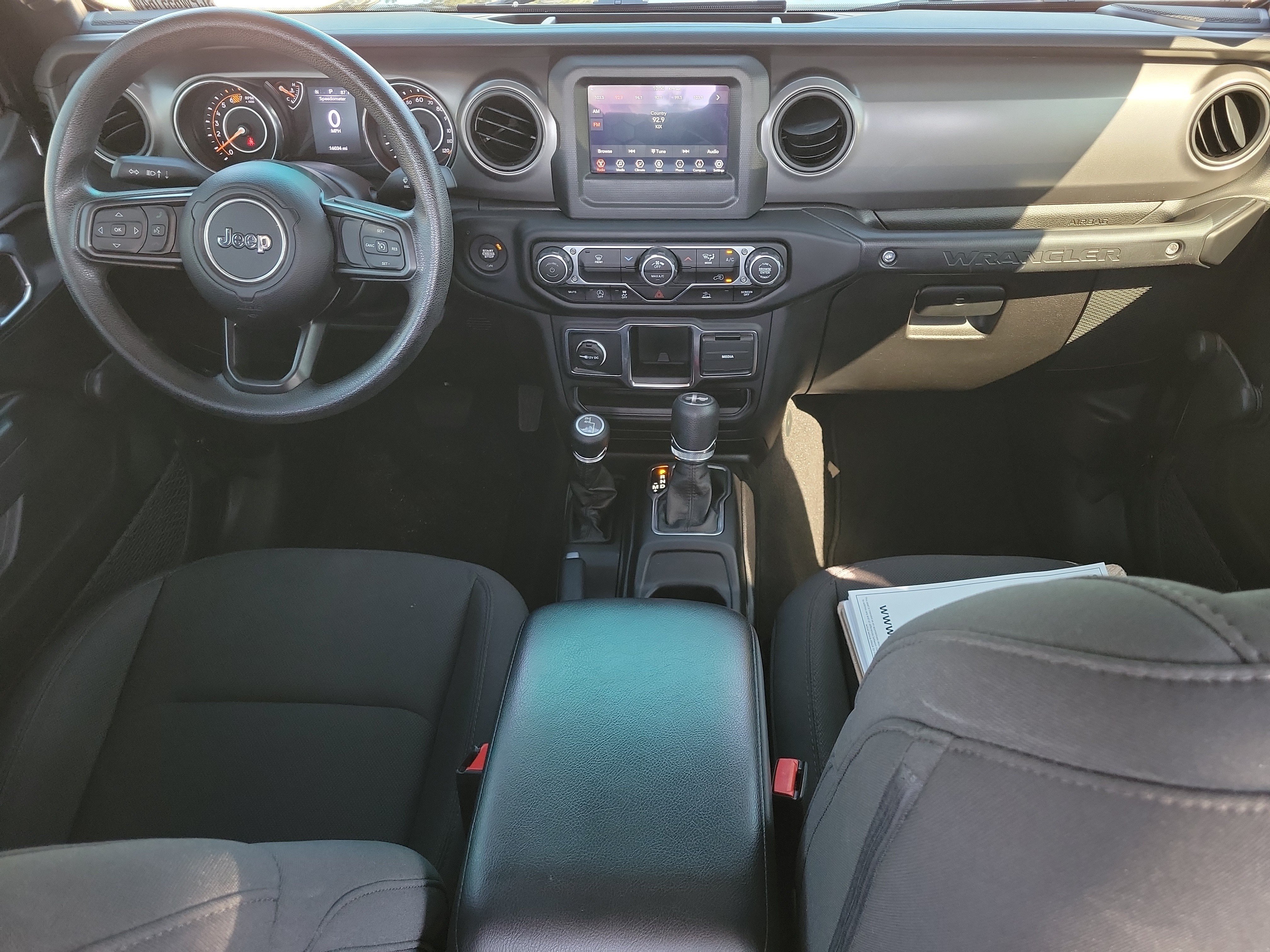 Used 2023 Jeep Wrangler Sport AWD/4WD image 15