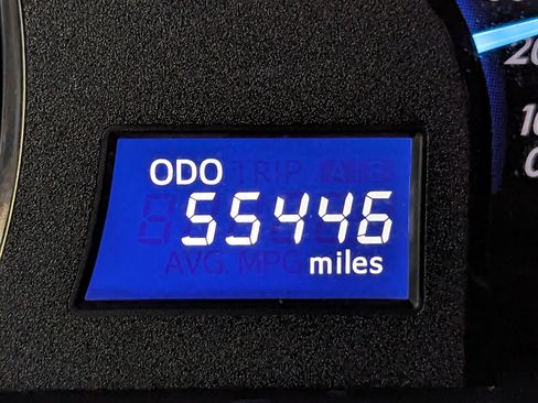 Used 2014 Toyota Camry XLE image 14