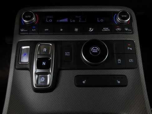 Used 2025 Hyundai Palisade SEL FWD image 28
